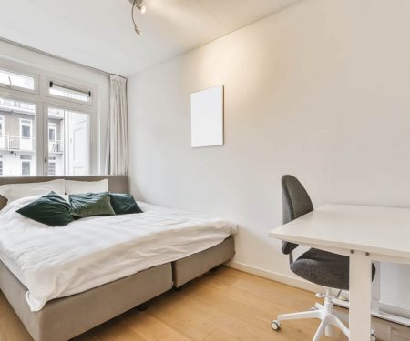 Coliving_Valencia_Plaza-del-Patriarca_Habitacion-1