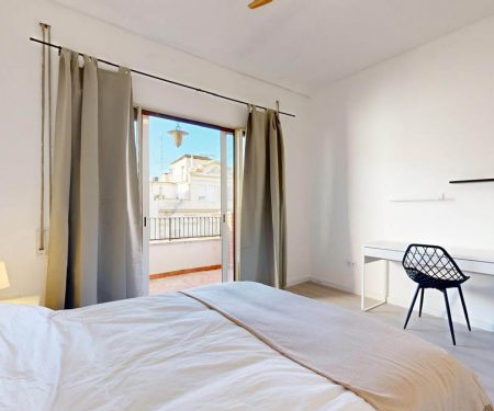 Coliving_Valencia_San-Vicente-Martir_Habitacion-1_003